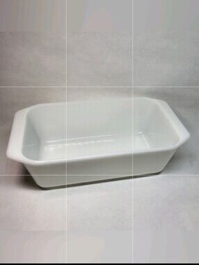 PYREX Opal White Loaf PAN 9x5x3 Ovenware 215-B Milk Glass Baking Dish w/ Handles